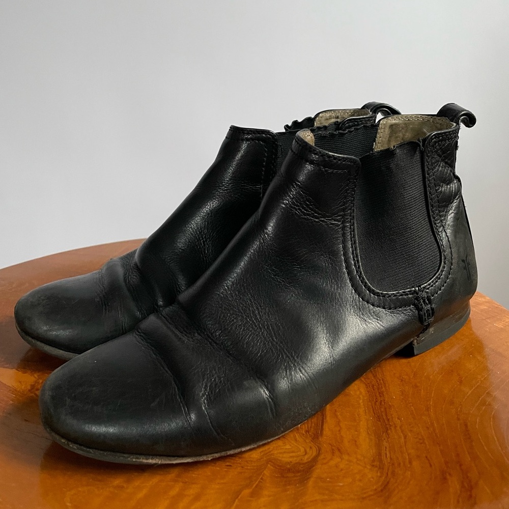 Frye Jillian Chelsea Boots